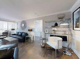 1880 Valley Farm Rd #832, Pickering, ON L1V6B3