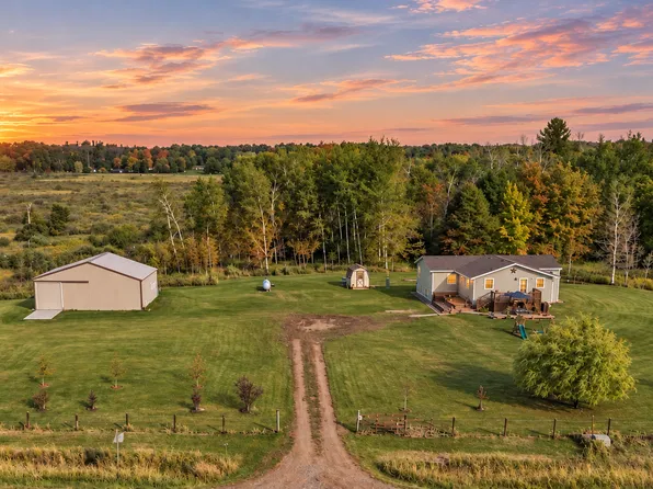 5295 Brunswick Rd, Braham, MN 55006
