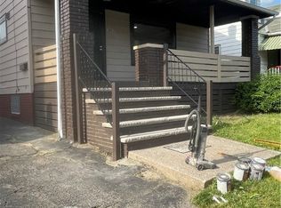 15017 Kingsford Ave, Cleveland, OH