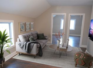 733 Case Ave E #2, Saint Paul, MN 55106