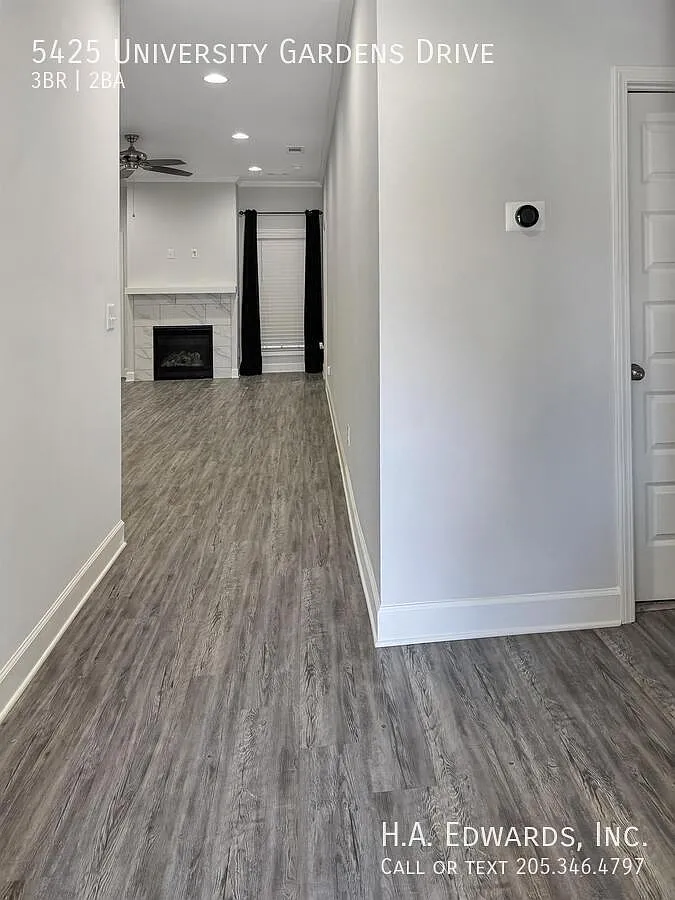 5425 University Gardens Drive — Photo 2
