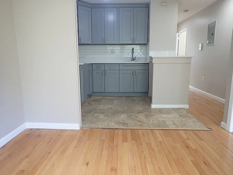 1174 Sherman Ave #3 — Photo 2