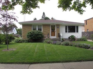 1723 26th St, Kenosha, WI 53140