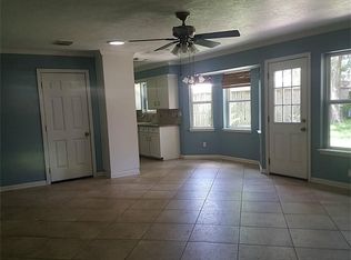 6006 Pine Bark Dr, Houston, TX 77092