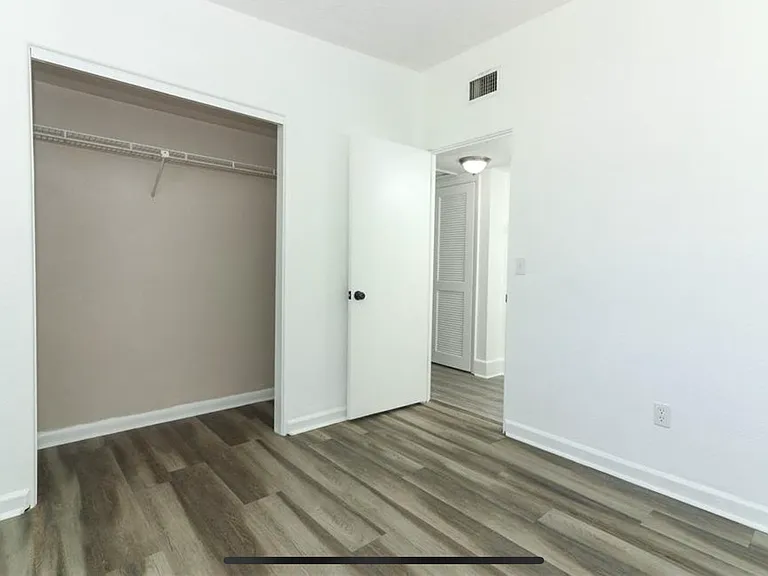 707 N Solandra Dr — Photo 15