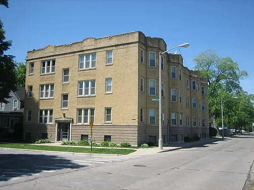 939 S Elmwood Ave #2 Photo 1