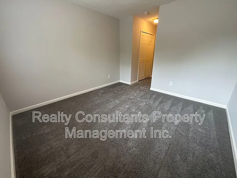 239 Bridford Downs Dr — Photo 5