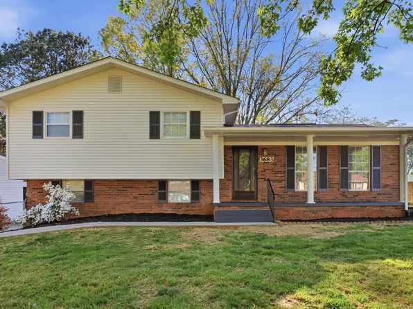 3683 Halifax Cir, Morristown, TN 37813