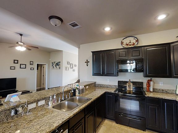 2nd image of 107 Green Mountain Ridge St