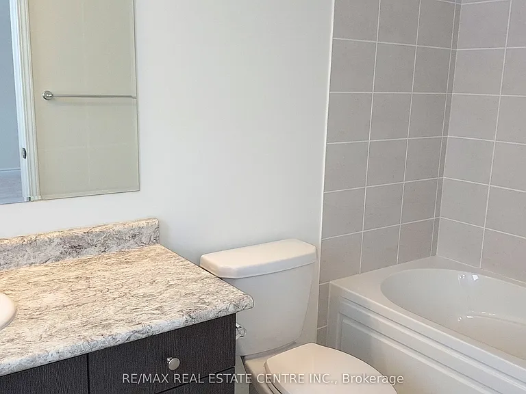 8 Watermill St — Photo 16