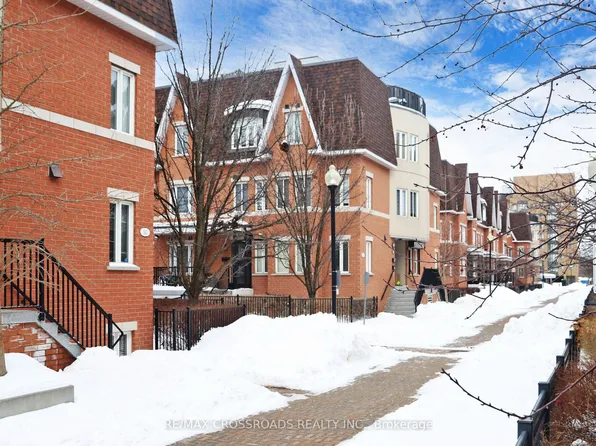 312 John St Unit 181, Markham, ON L3T 0A7