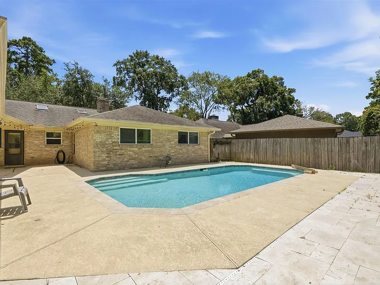 3807 Glenwood Springs Dr — Photo 24