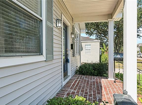 3rd image of 640 Metairie Lawn Dr