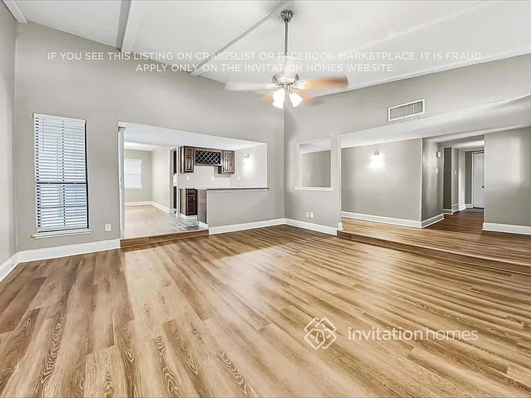 1217 Lombardy Dr — Photo 3