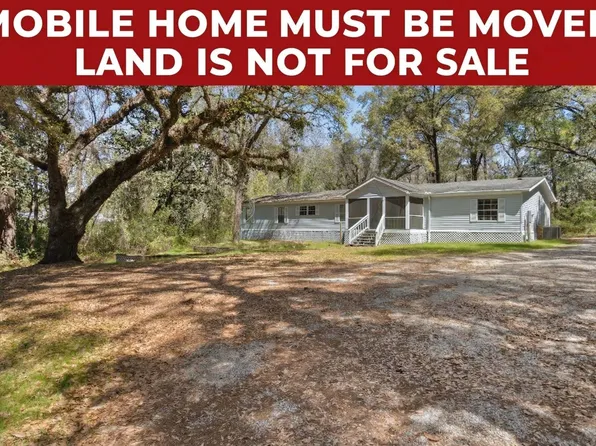 33 Shipyard Rd, Freeport, FL 32439