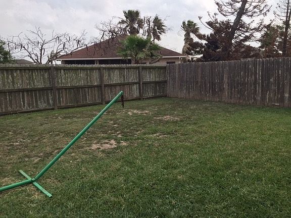 4th image of 1216 Fresno Ct