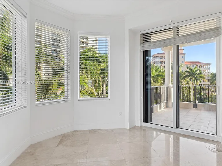 13621 Deering Bay Dr #304 — Photo 17