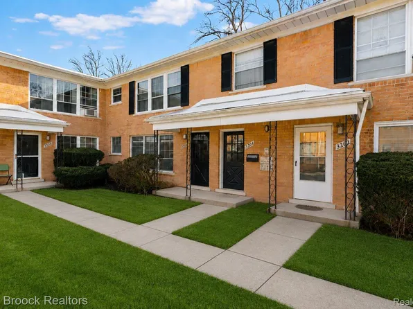 3206 Shenandoah Dr #2, Royal Oak, MI 48073