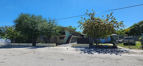 300 NE 78th St Photo 1
