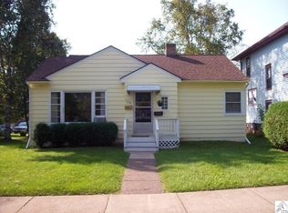728 10th Ave, Two Harbors, MN 55616