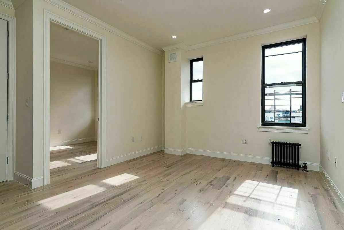 945 Bushwick Ave #F8 photo 1