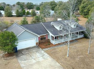 907 Lee Boy Rd, Newton, AL 36352