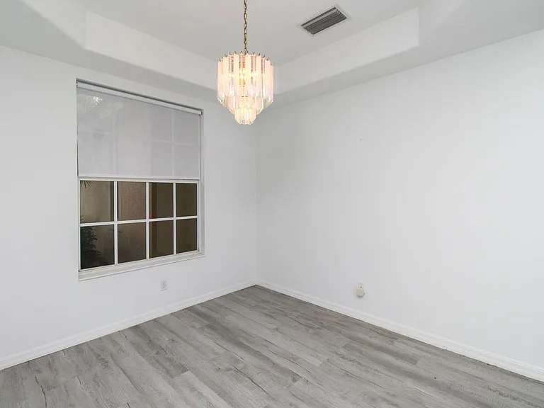 3927 Aurora Ct — Photo 5