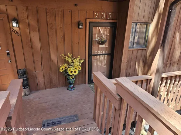 604 White Mountain Dr Unit 205, Ruidoso, NM 88345