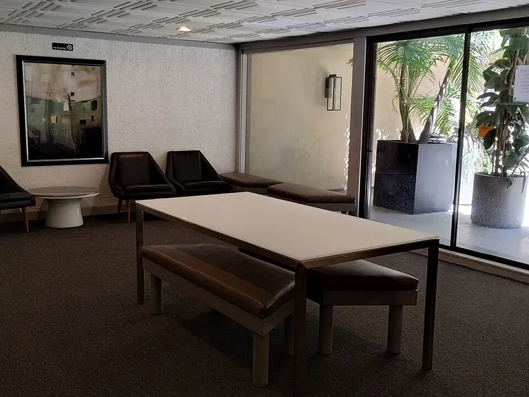 740 N Kings Rd #224 — Photo 35