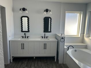 3345 N 67th Ave, Phoenix, AZ 85033