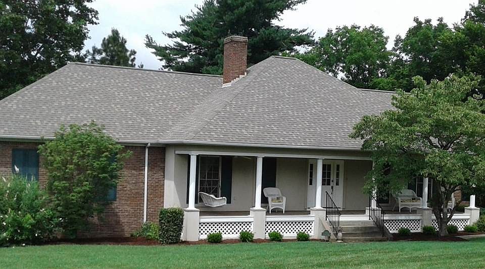 1st image of 211 Dogwood Ln