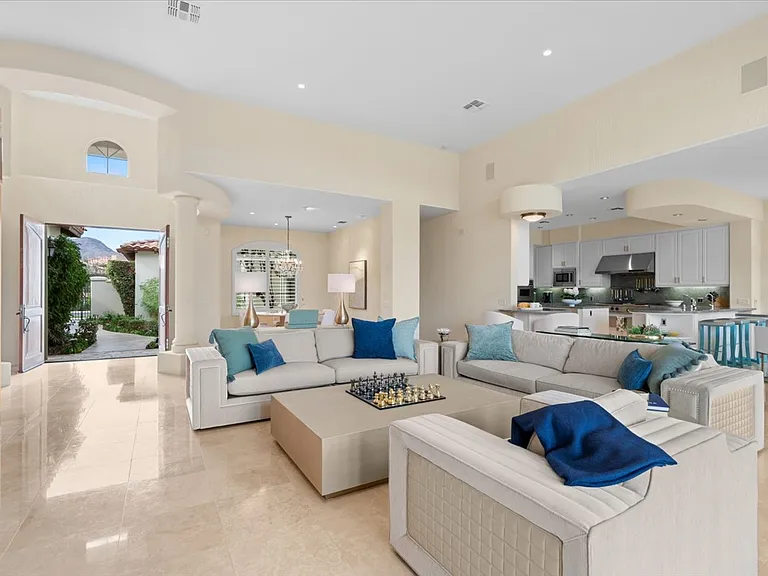 49584 Montana Way — Photo 4