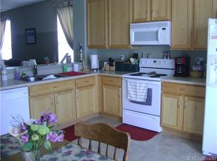863 Ponderosa Ln, Lochbuie, CO 80603