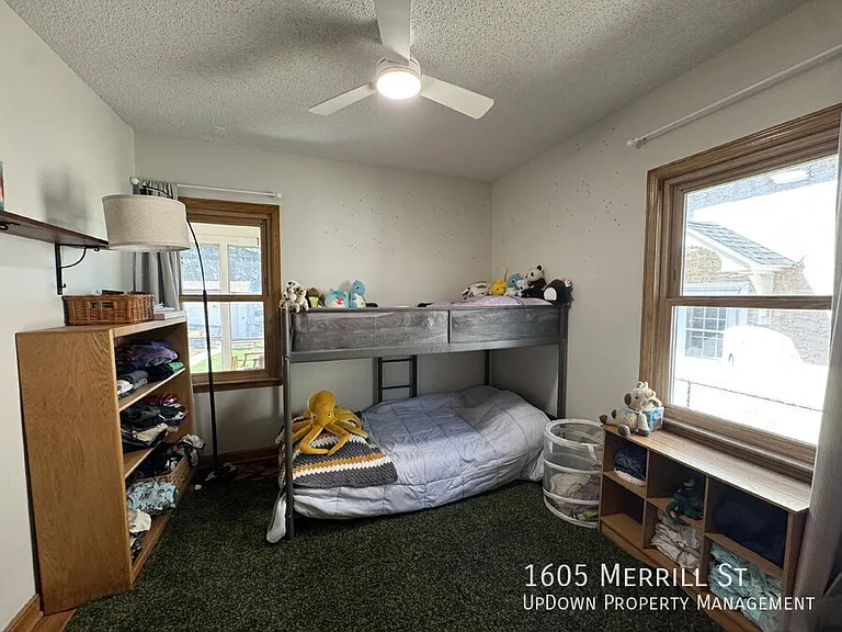 1605 Merrill St — Photo 15