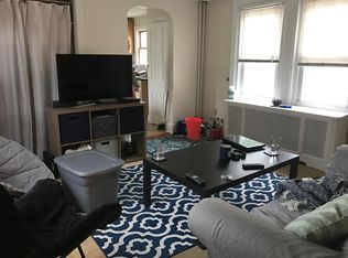 891 Penn St #2, Bryn Mawr, PA 19010