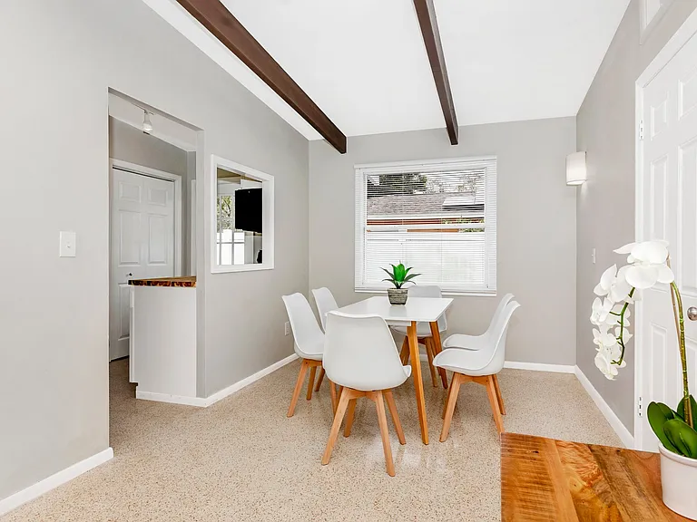1502 Chandler Ave — Photo 16
