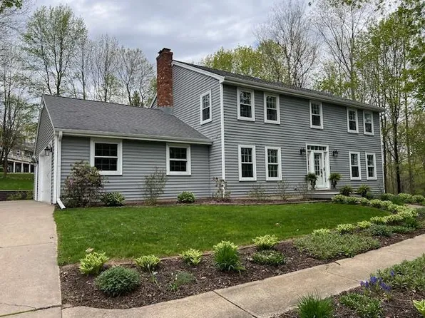 1908 WOODLAND RIDGE ROAD, Wausau, WI 54403