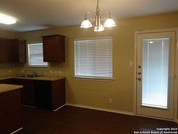 5th image of 2137 Sinclair Dr