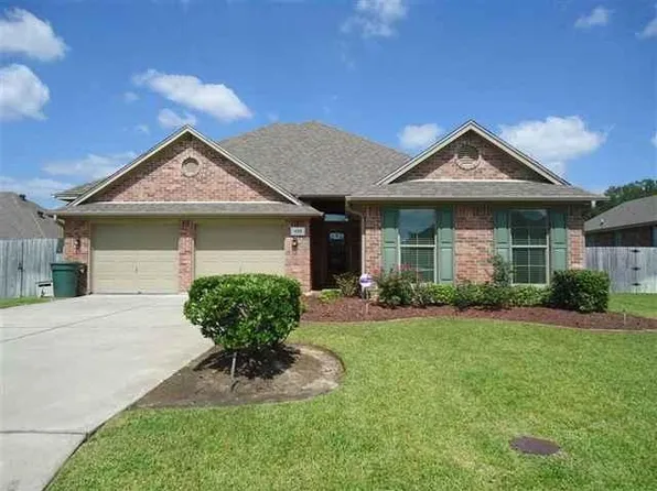 450 S Oaks Dr, Beaumont, TX 77706