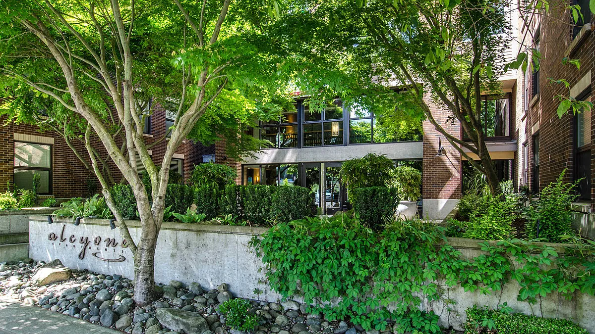 Alcyone Apartments Building - Alcyone
