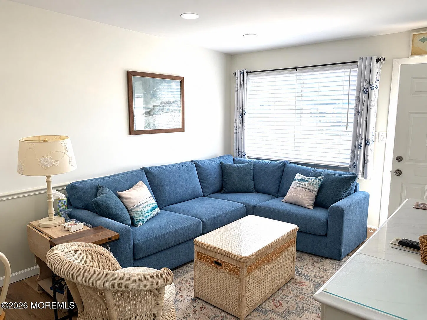 2 bed, 406 sqft, $1,650 — Photo 3