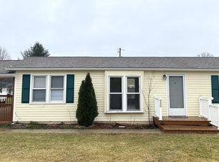 950 Beaver Dr, Christiansburg, VA 24073