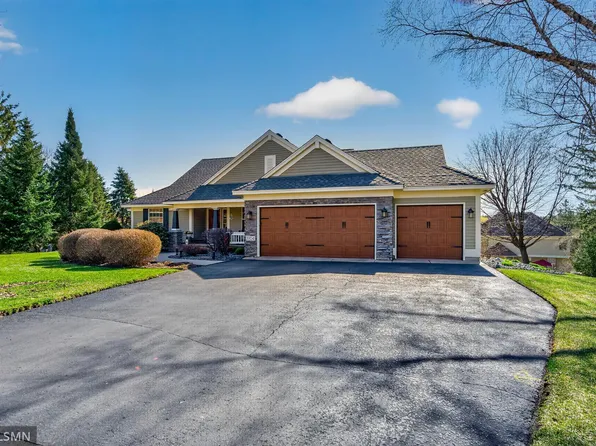 3304 Nathaniel Ct, Vadnais Heights, MN 55127