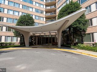 4101 Cathedral Ave NW APT 907, Washington, DC 20016