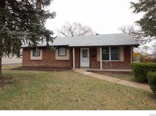 4107 Poepping St, Saint Louis, MO 63123