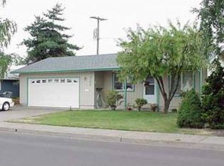 2344 L St, Springfield, OR 97477