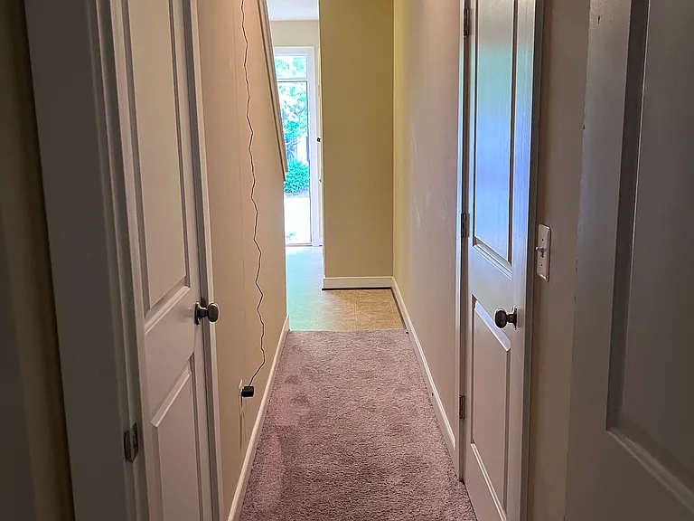 109 Saginaw Dr — Photo 9