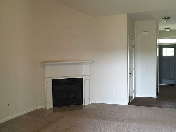 5th image of 11 Hurshfield Ct