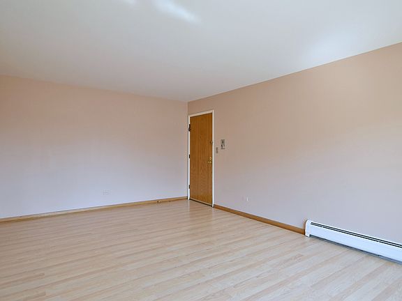 3rd image of 8545 Arnold St #3SE