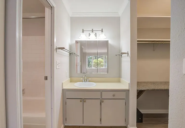 355 Half Moon Ln #2 — Photo 13